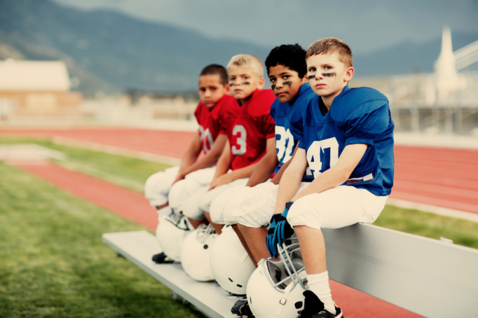 7 Benefits To Your Child Playing Youth Football