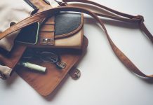 5 Things in My Purse and What They Say About Me