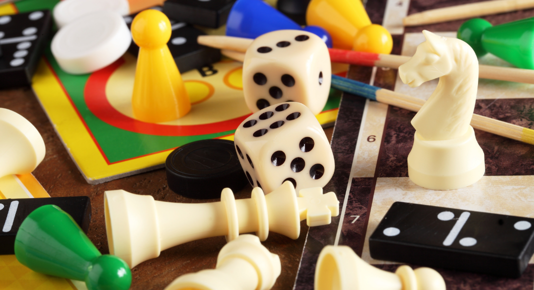 Best Games for Family Game Night