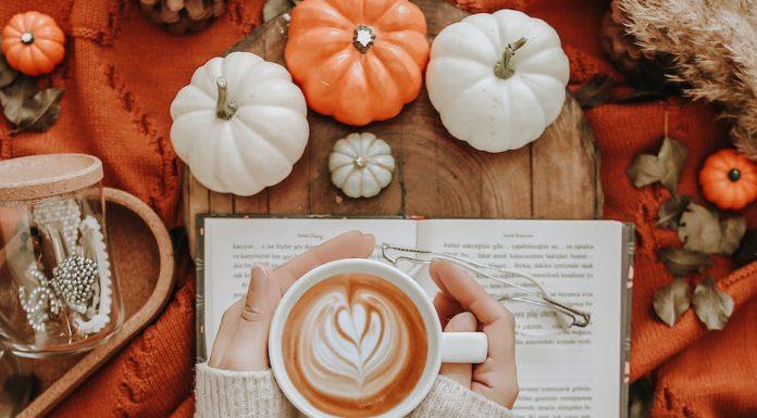Ordering Your Favorite Fall Coffee Drinks Without the Guilt