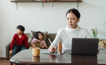 Maintaining Professional Relevance as a SAHM