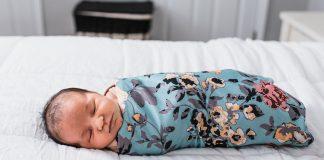 8 Questions to Ask Your Newborn Photographer