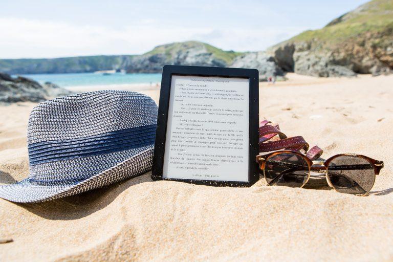 5 Swoon-Worthy Beach Reads