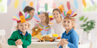 An Engaging Thanksgiving Kids' Table They Will Love
