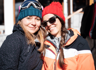 Missing the Alps this Year? Create an Après Ski Lounge at Home Missing the Alps this Year? Create an Après Ski Lounge at Home