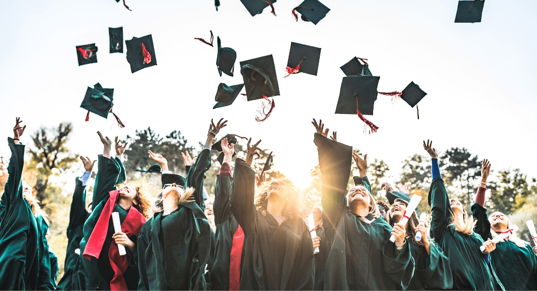 Top Trendy Gifts for Graduates in Atlanta this Year