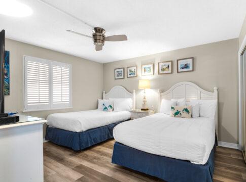 Guest Bedroom with 2 Full Beds